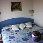 Cam Sea View Apartmán