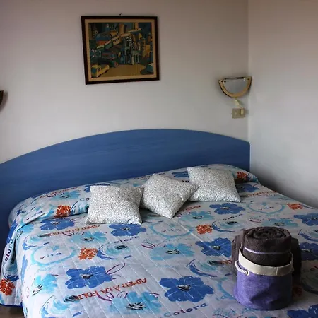 Cam Sea View Apartment